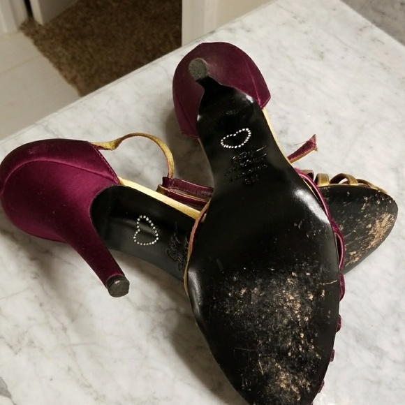 Shoes - Picture 3 of 4